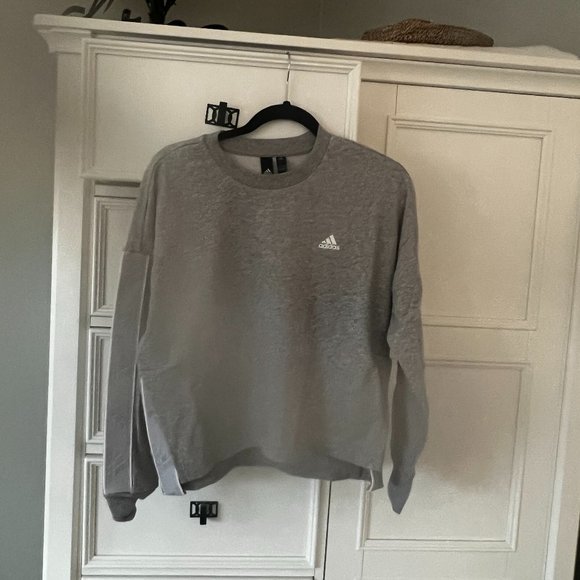 Adidas Grey Crop Lightweight Sweatshirt Size M - Picture 2 of 4